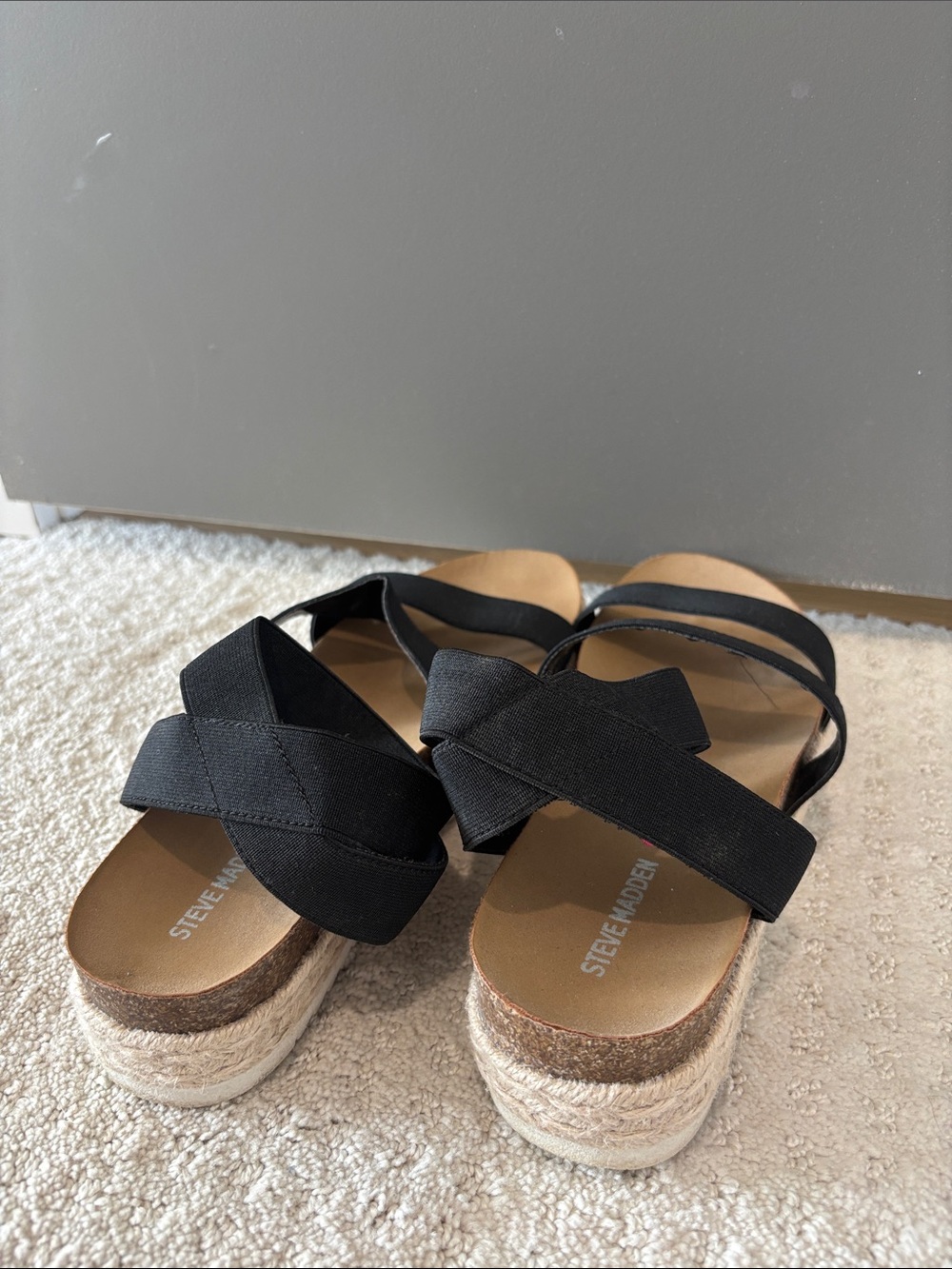 Steve Madden women’s sandals - Picture 3 of 4